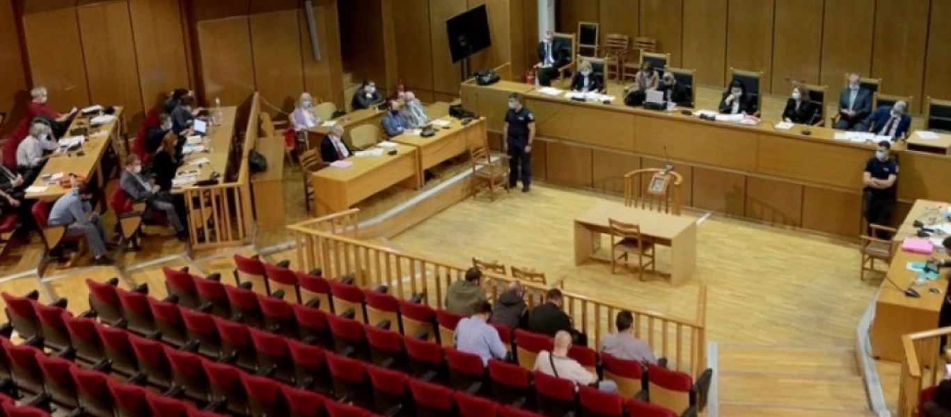 Δίκη Χρυσής Αυγής: ««Πώς γίνεται αλλοδαποί  με μεγαλύτερη ποινή να παίρνουν αναστολή & να μην πάρουν στελέχη της ΧΑ»